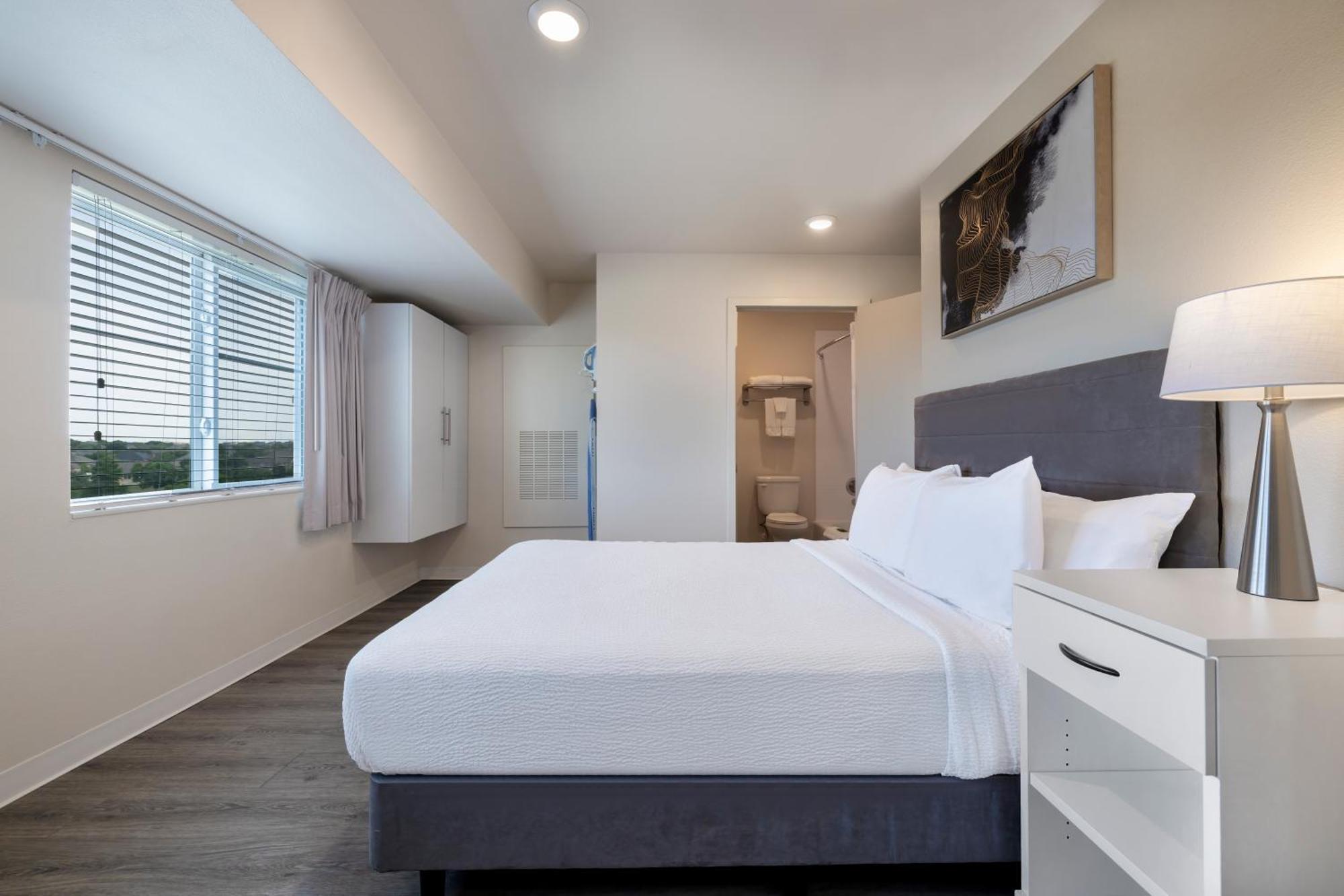 Soka Suites Dallas - Las Colinas Ървинг Екстериор снимка