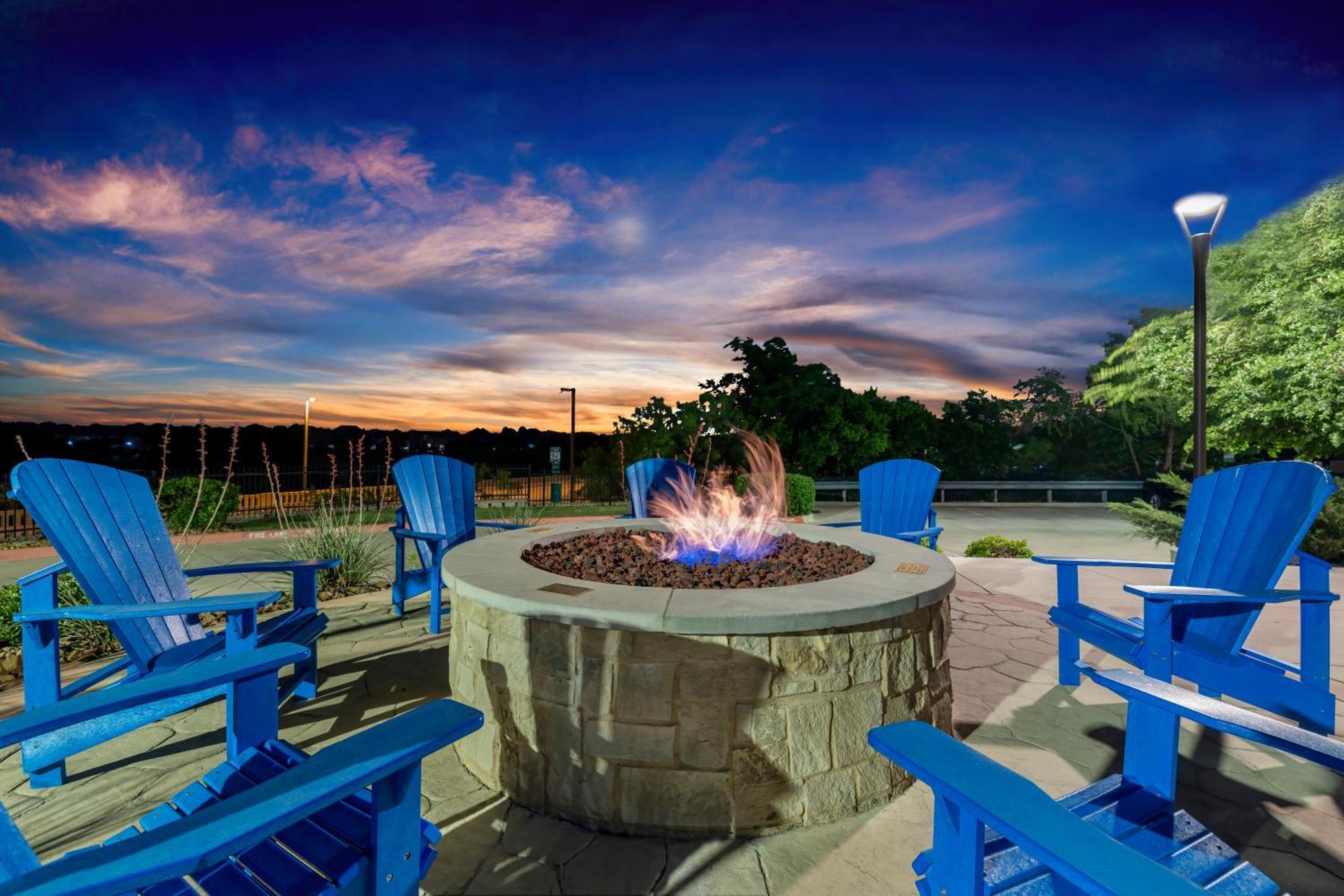 Soka Suites Dallas - Las Colinas Ървинг Екстериор снимка