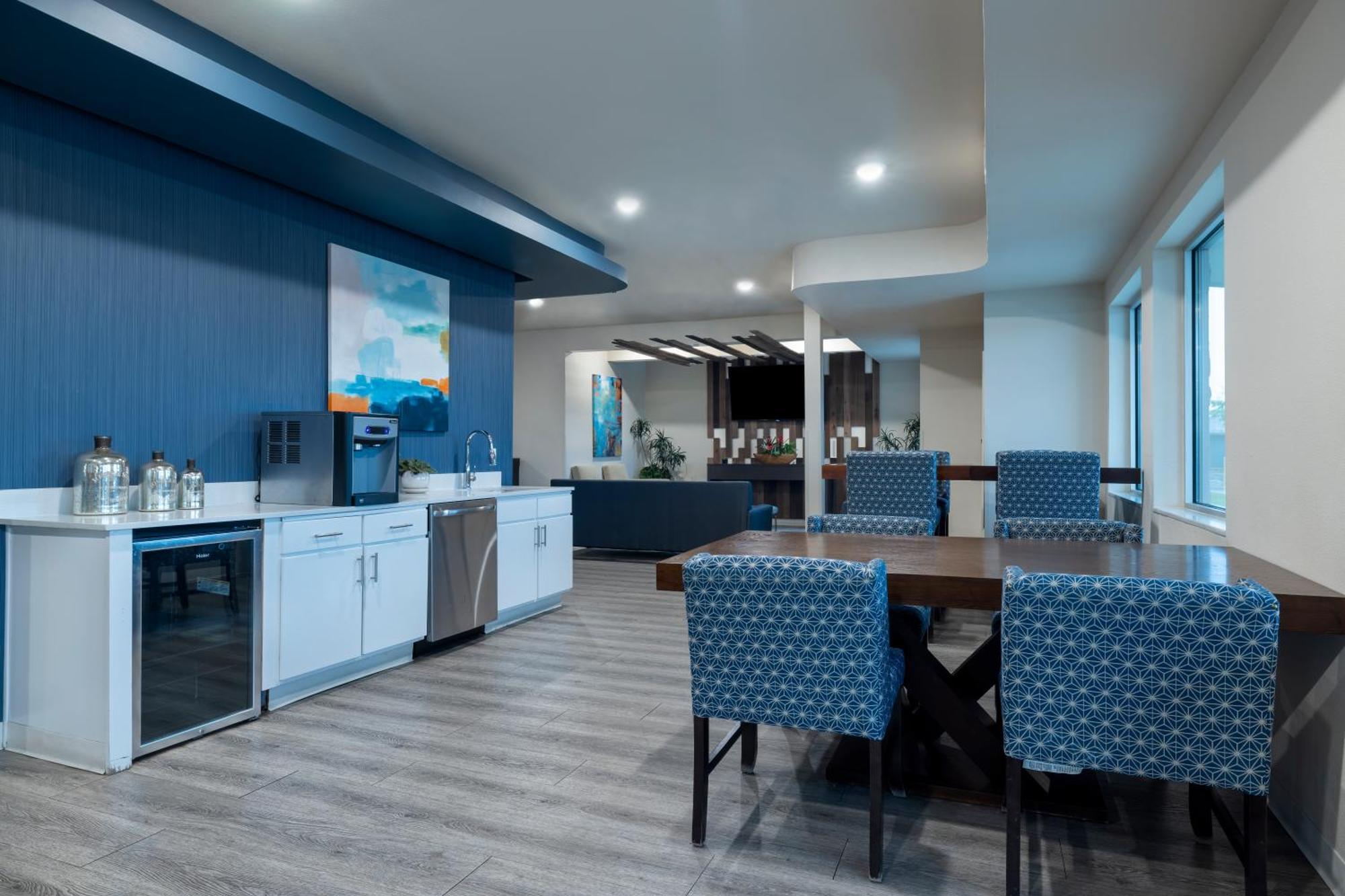 Soka Suites Dallas - Las Colinas Ървинг Екстериор снимка